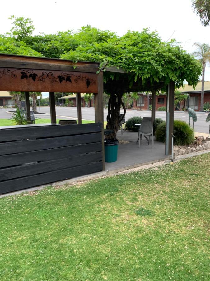 Federation Motel Resort - Corowa Ngoại thất bức ảnh