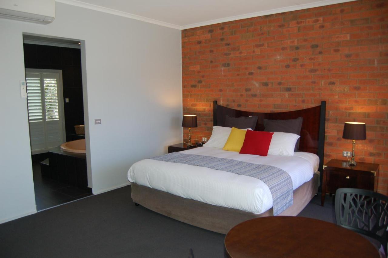 Federation Motel Resort - Corowa Ngoại thất bức ảnh